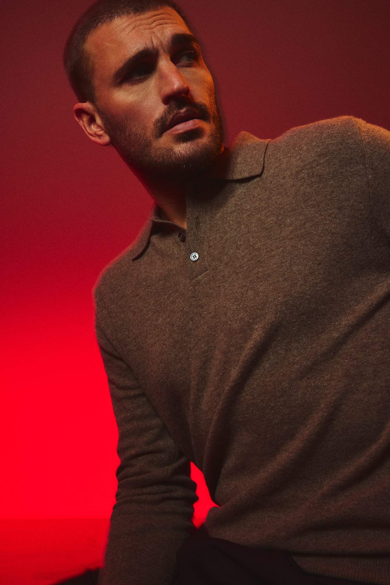 BARONS AW26 — red photograph 11