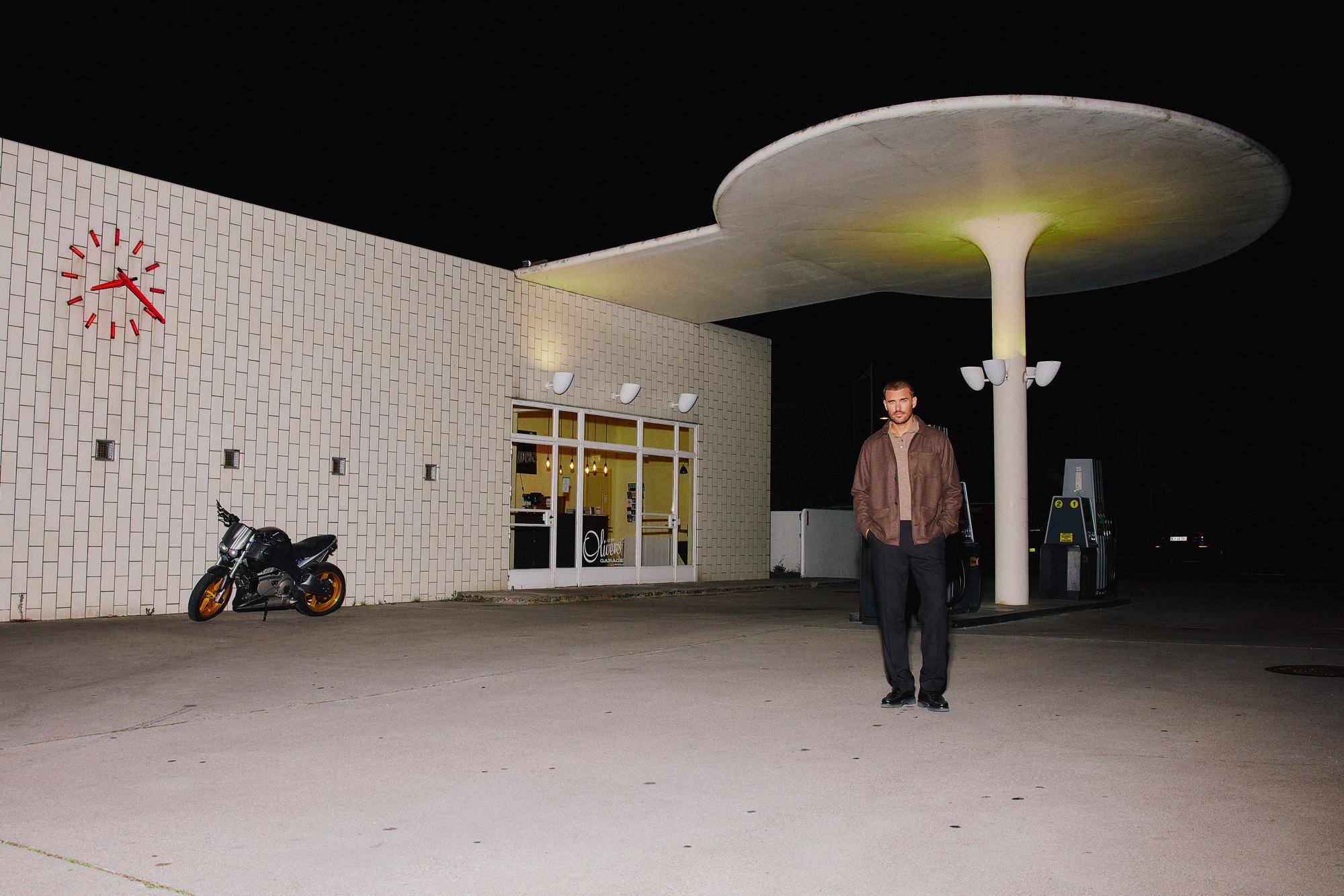 BARONS AW26 — on location
