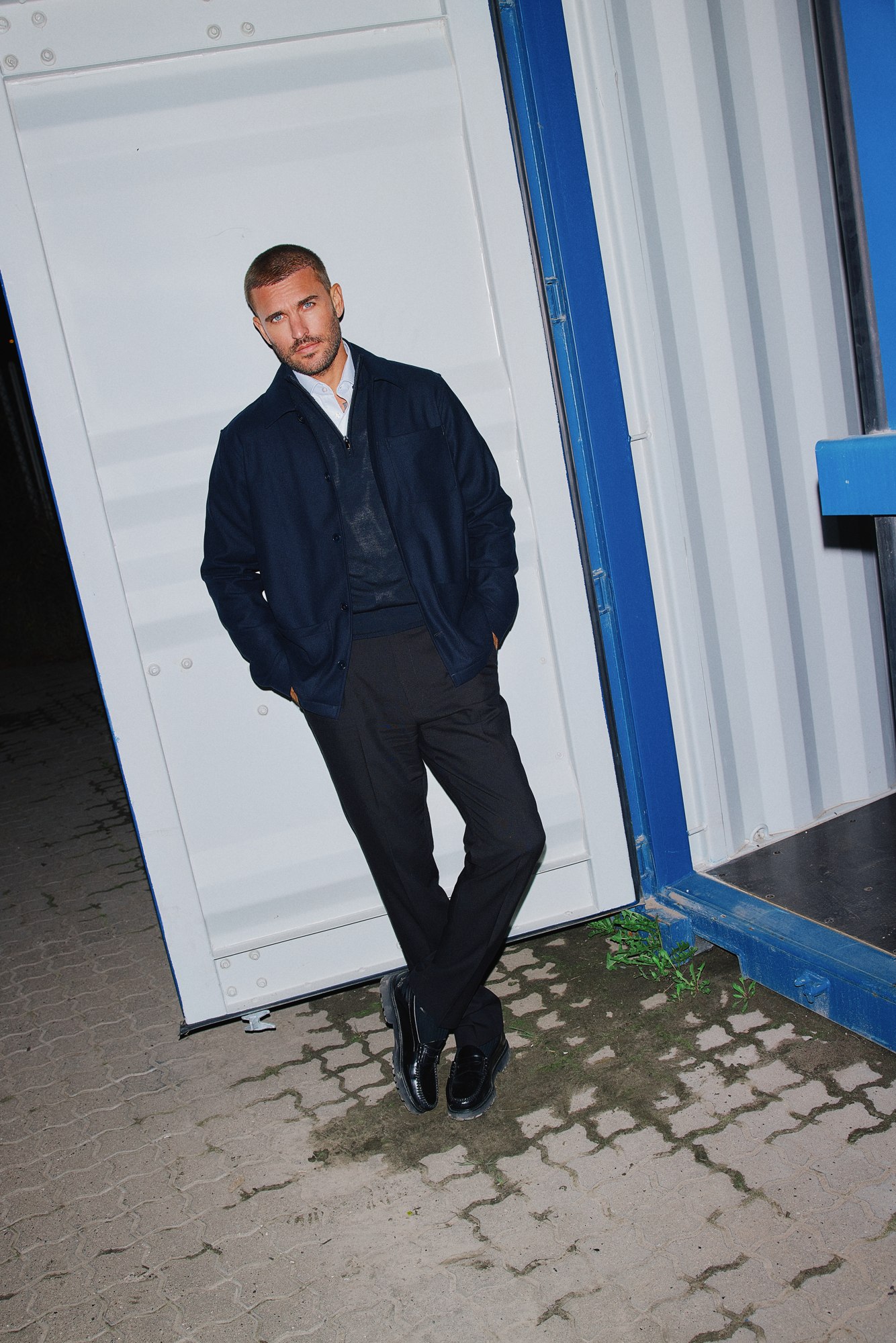BARONS AW26 — on location photograph 16